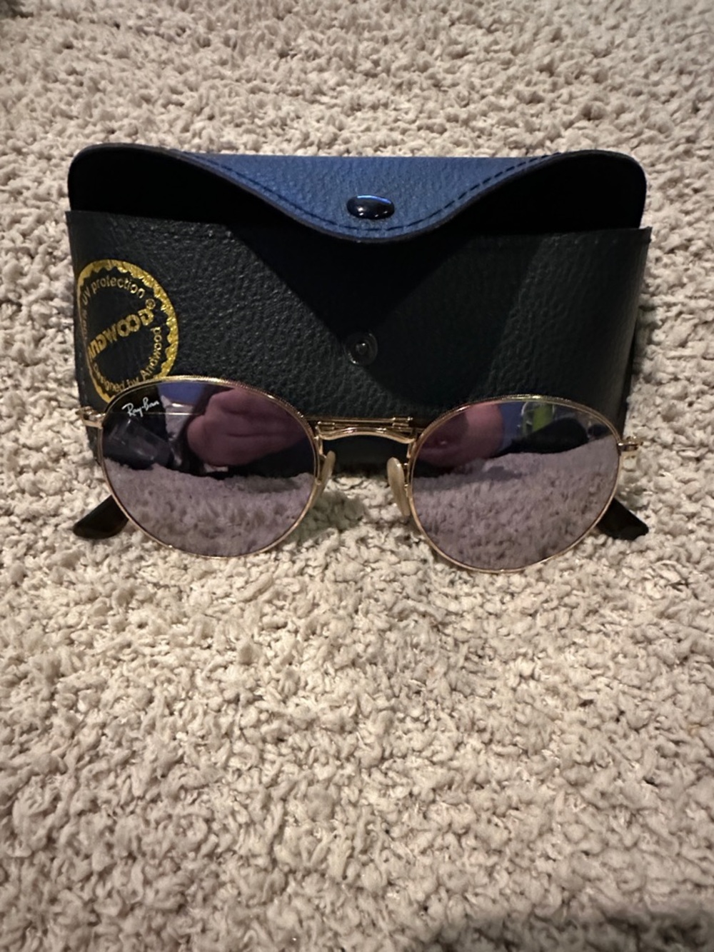 [RAY -BAN] Gold Frame Sunglasses with Pink Mirrored Lenses